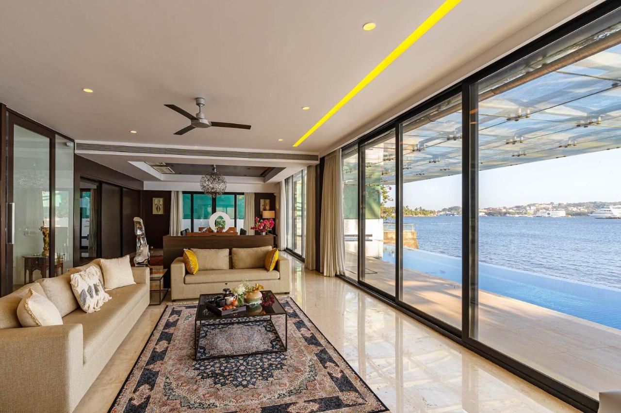 Oceanic Sunsets With River View, Comp Breakfast & Infinity Pool At Stayvista Verem Exterior foto